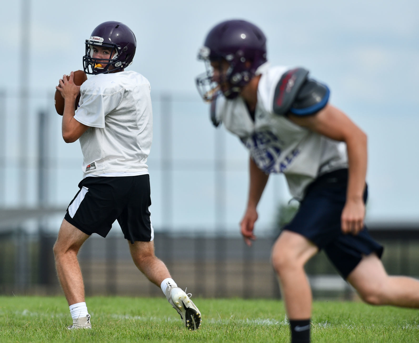 081519-qct-spt-dewitt-football-049a.JPG